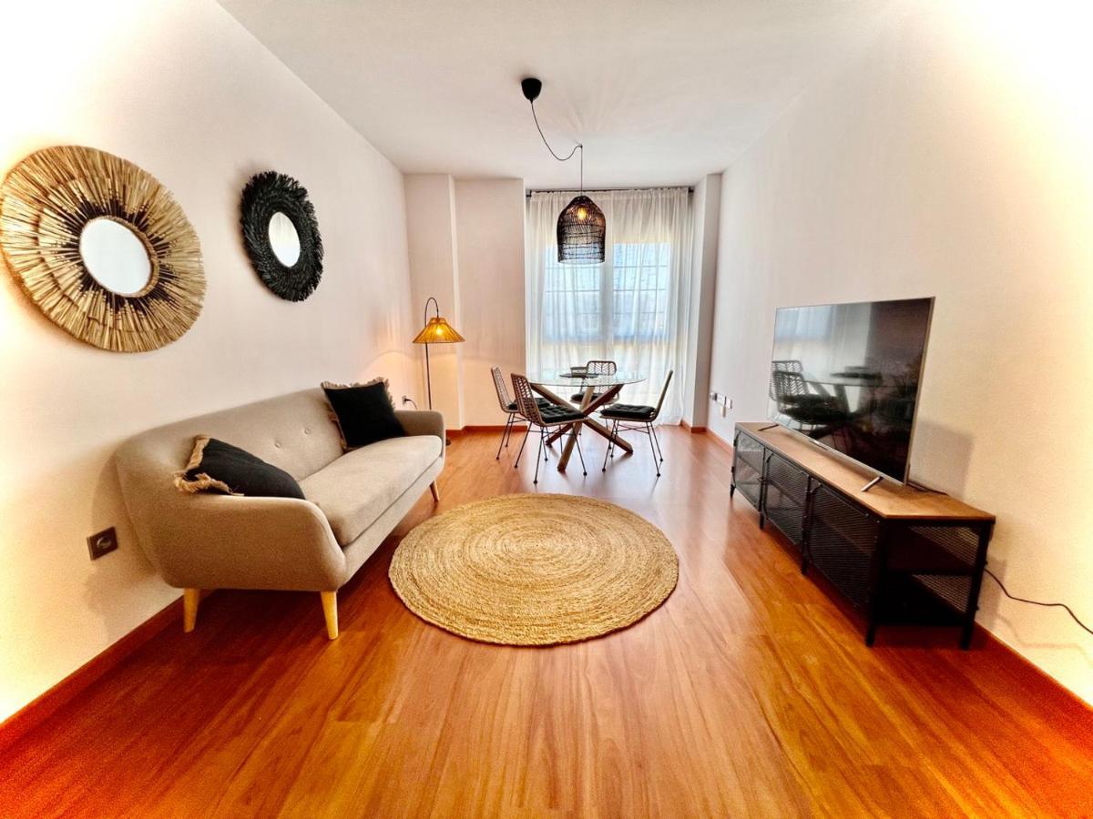 Homely Malaga Av Rosaleda Centro Historico Екстер'єр фото