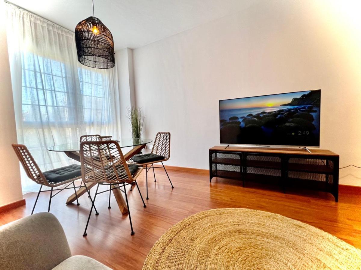 Homely Malaga Av Rosaleda Centro Historico Екстер'єр фото