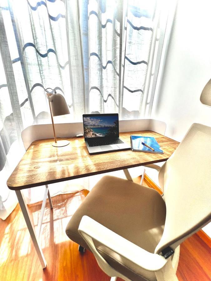 Homely Malaga Av Rosaleda Centro Historico Екстер'єр фото